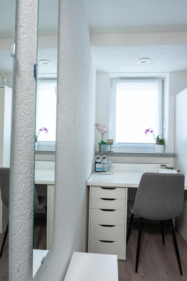 #1 Modernes Zimmer Mit Pool Und Garten 메밍겐 외부 사진